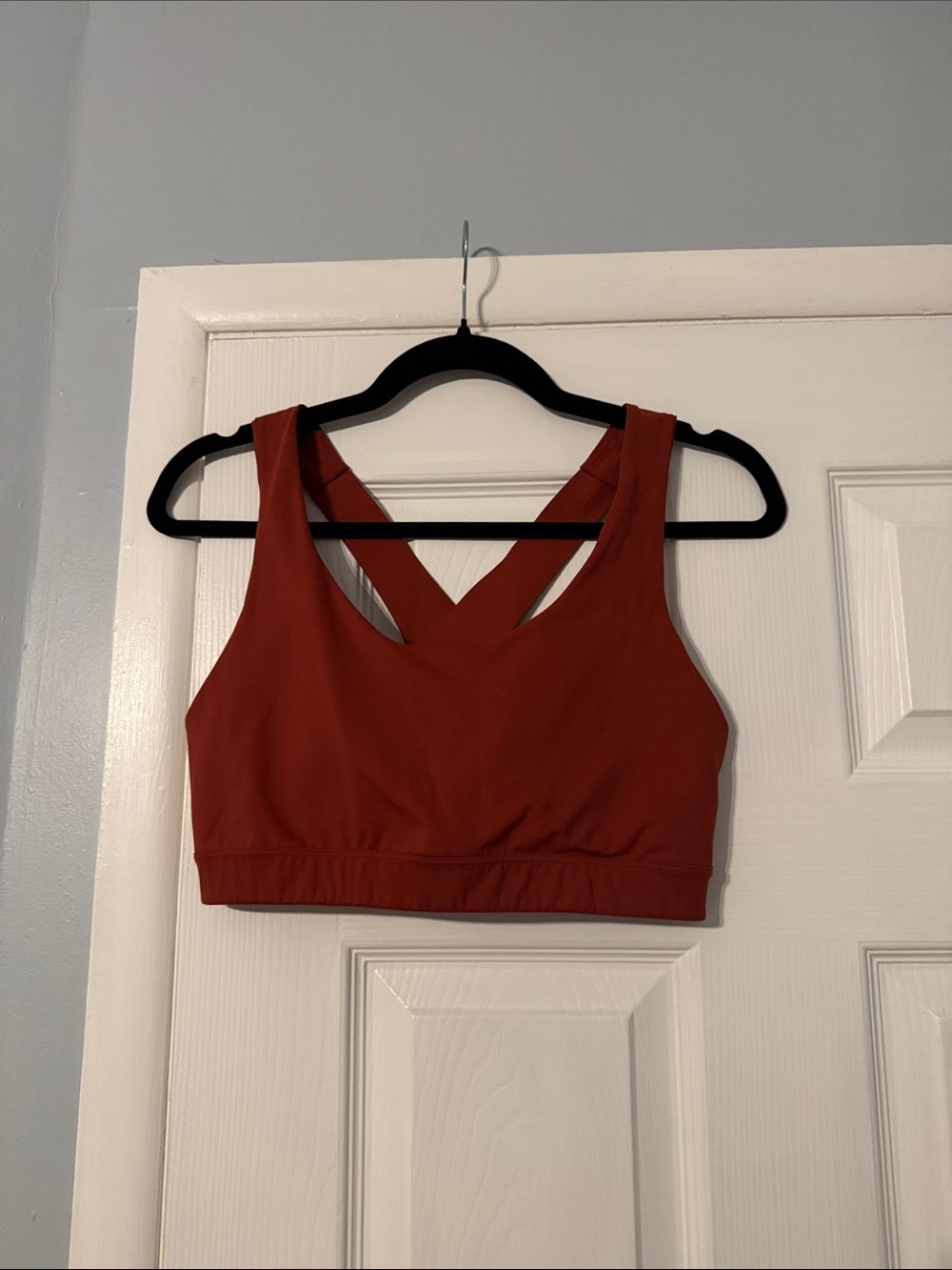 Old Navy Rust Red Cross-Back Sports Bra